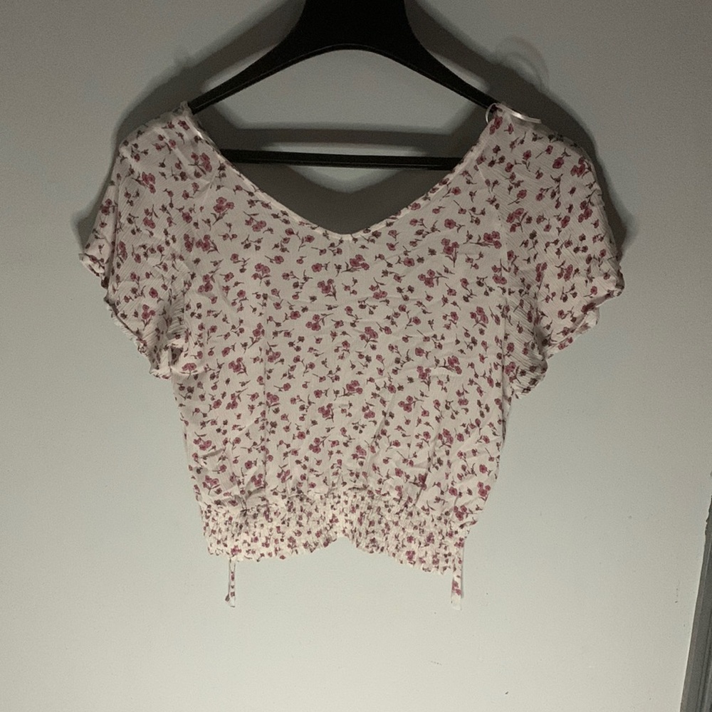 Paper Crane floral print blouse loose fit small never worn.